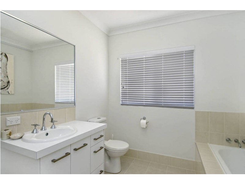 7 Propeller Court, Trinity Beach QLD 4879