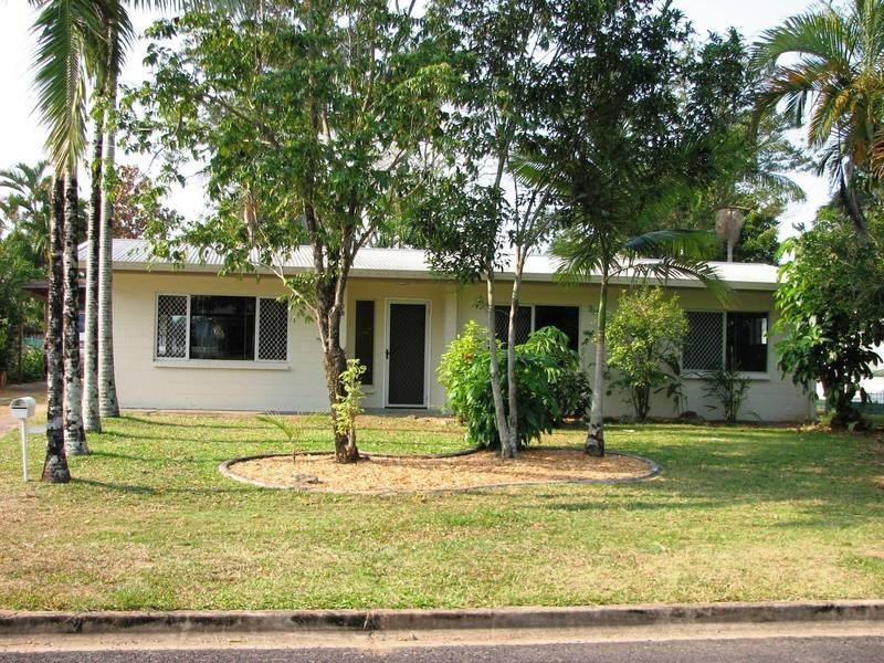 14 Rita Close, Cairns QLD 4870