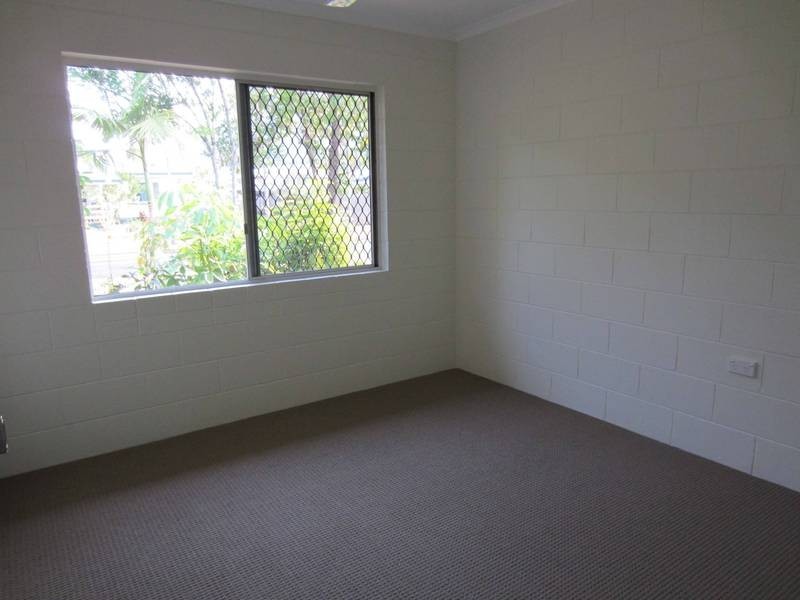 14 Rita Close, Cairns QLD 4870