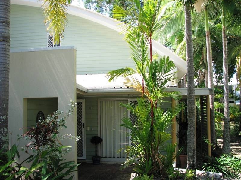 Trinity Beach QLD 4879