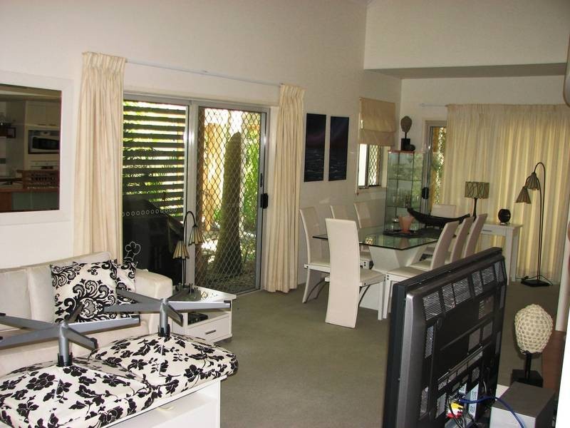 Trinity Beach QLD 4879