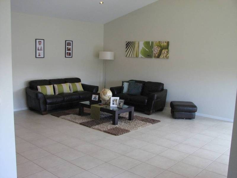 1 Catamaran Circuit, Trinity Beach QLD 4879