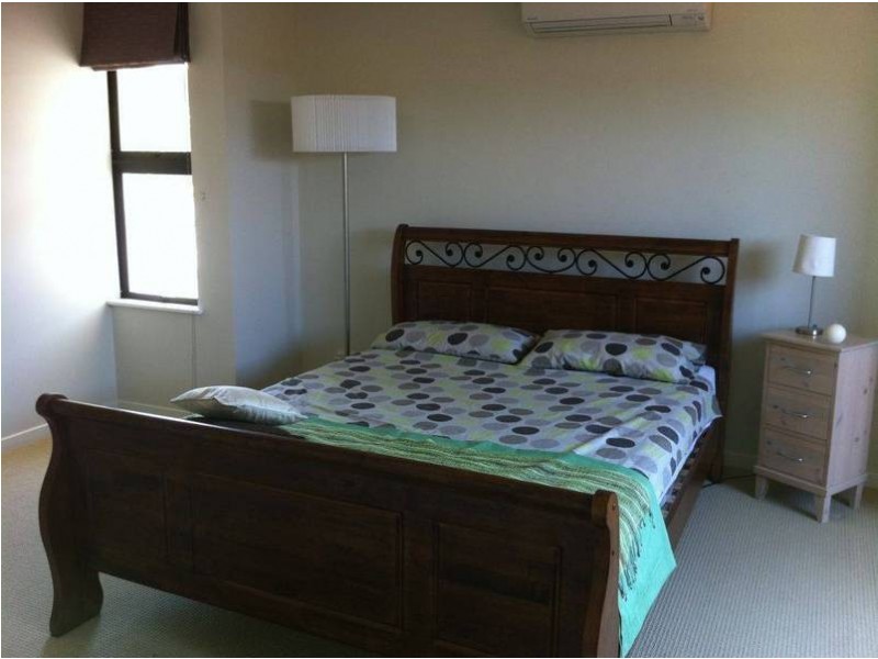1 Catamaran Circuit, Trinity Beach QLD 4879