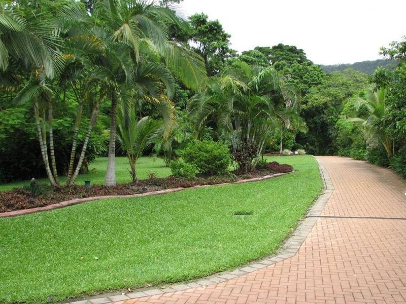 19 Stream Avenue, Kewarra Beach QLD 4879