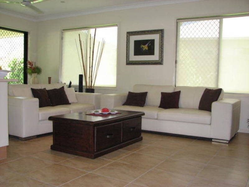 23 Roderick Street, Bentley Park QLD 4869