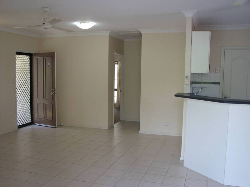 9/193 Kamerunga Road, Freshwater QLD 4870