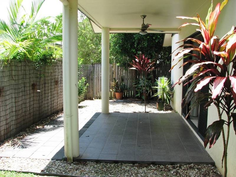 9/193 Kamerunga Road, Freshwater QLD 4870