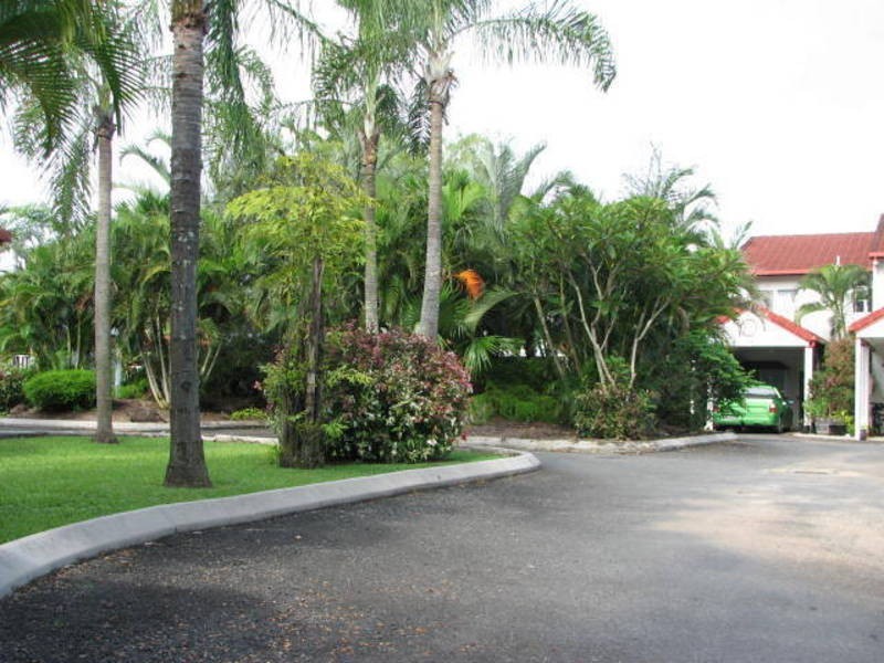 14/30 SPRINGFIELD Crescent, Cairns QLD 4870