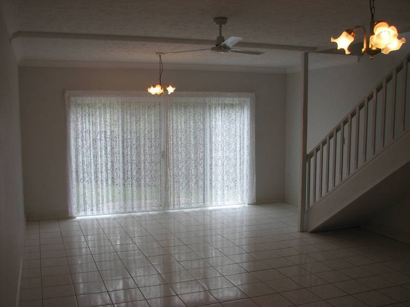 14/30 SPRINGFIELD Crescent, Cairns QLD 4870