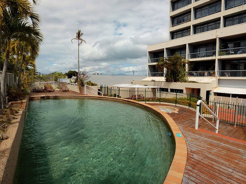 136-140 Sheridan Street, Cairns City QLD 4870