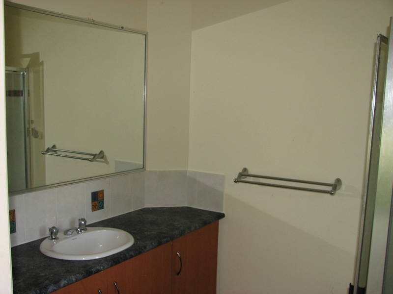 5 Savage Street, Cairns QLD 4870