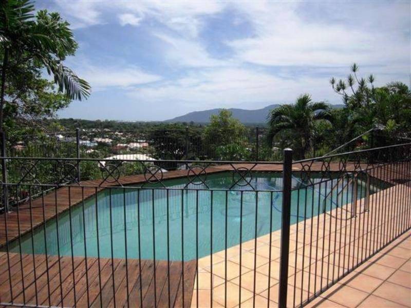 6 Tamar Street, Mount Sheridan QLD 4868