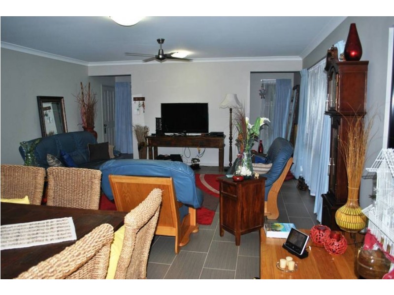 37  Propeller Court, Trinity Beach QLD 4879