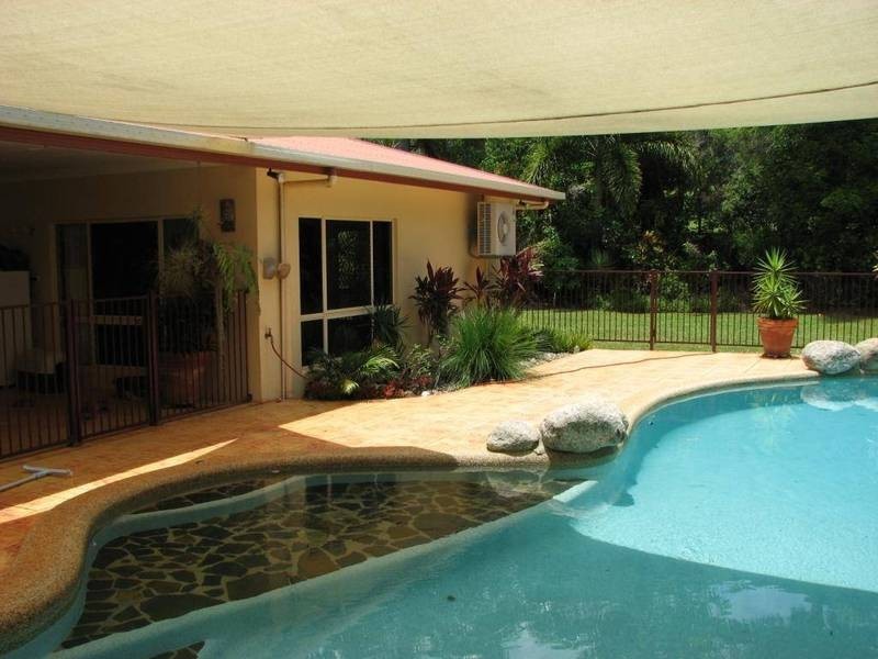 26 Chirio Drive, Redlynch QLD 4870