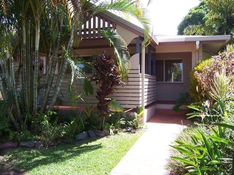 15 Ronto  Close, Manoora QLD 4870