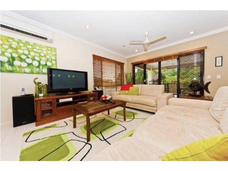 11 Brockhurst Close, Redlynch QLD 4870