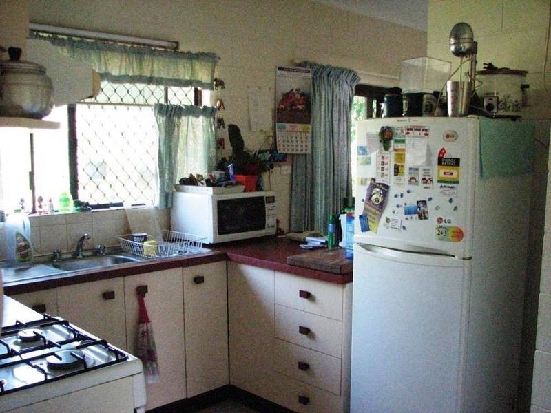 66 Hollywood Boulevard, White Rock QLD 4868