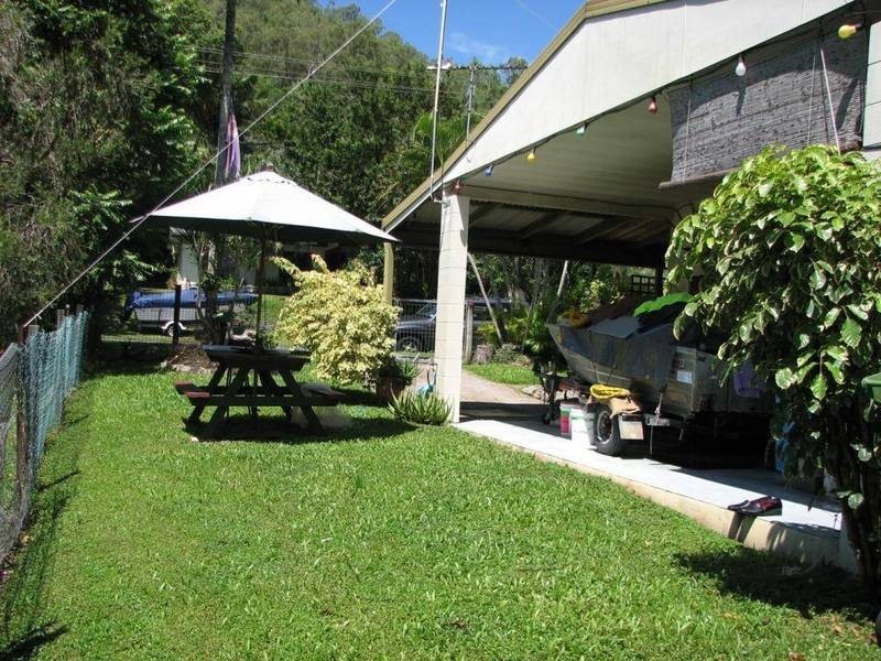 32 Moresby Street, Trinity Beach QLD 4879