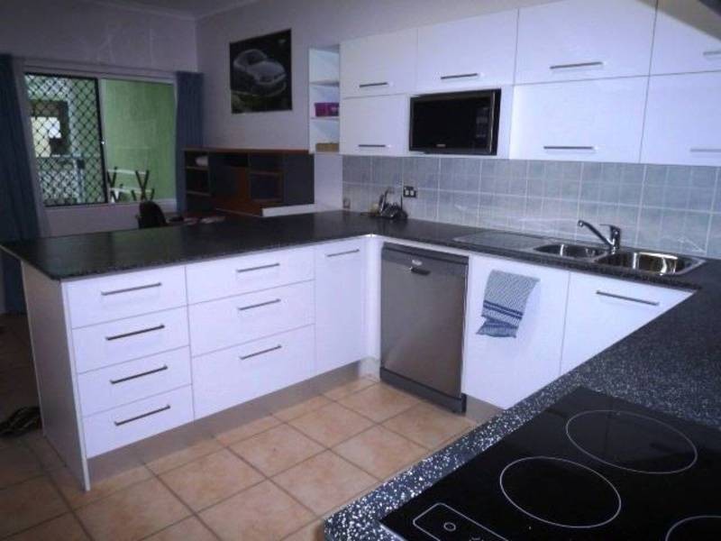 117/219-225 McLeod Street, Cairns QLD 4870