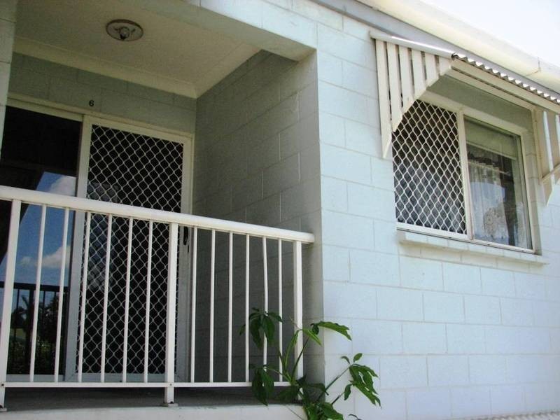 6/5  Nelson Street, Bungalow QLD 4870