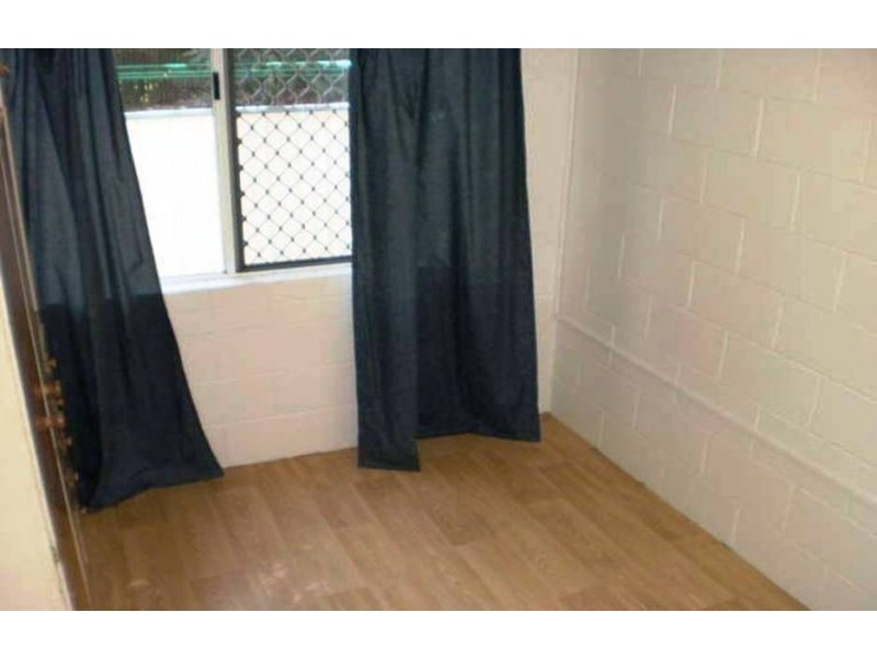 2/8 Kidston Street, Bungalow QLD 4870