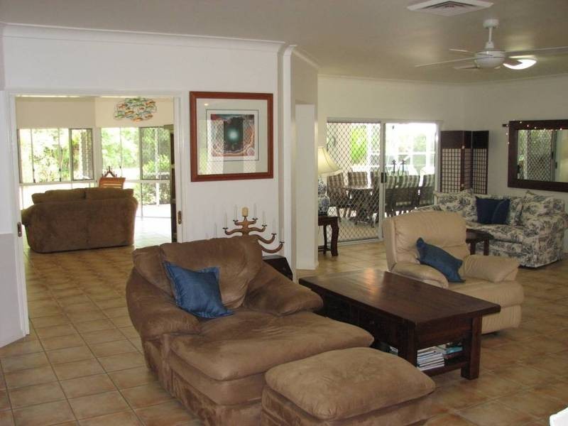 19 Stream Avenue, Kewarra Beach QLD 4879