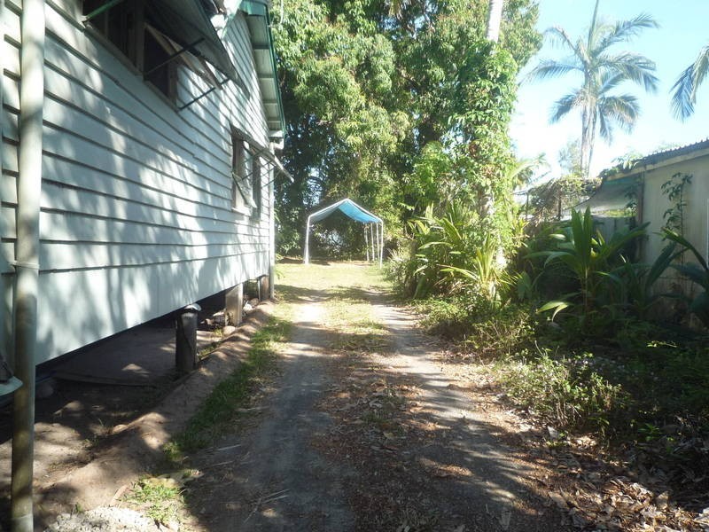 45 Best Street, Yorkeys Knob QLD 4878