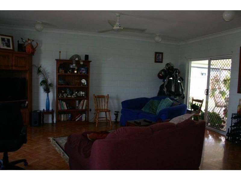13 Otto Close, Edmonton QLD 4869
