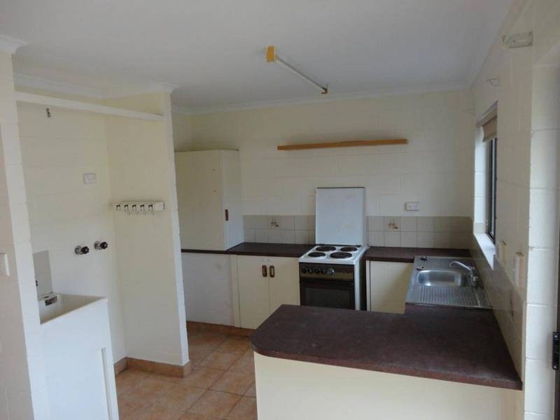 10/17 Sandown Close, Woree QLD 4868