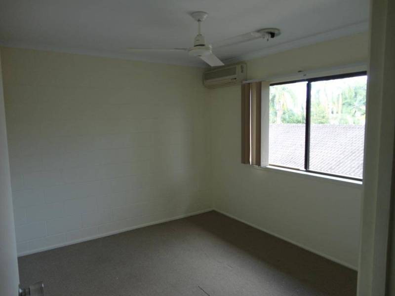 10/17 Sandown Close, Woree QLD 4868