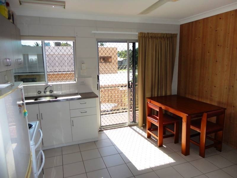 13/324 Sheridan Street, Cairns North QLD 4870