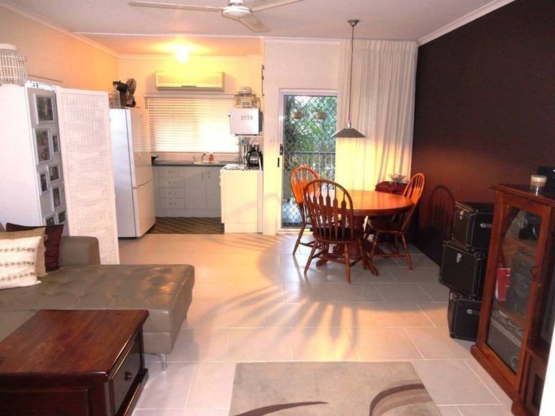 Lvl 1 346 McCoombe Street, Mooroobool QLD 4870