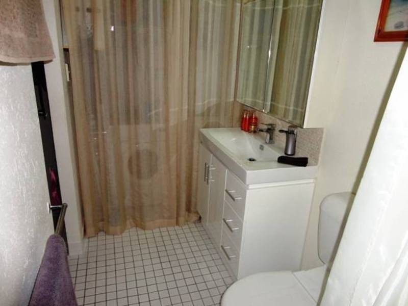 Lvl 1 346 McCoombe Street, Mooroobool QLD 4870