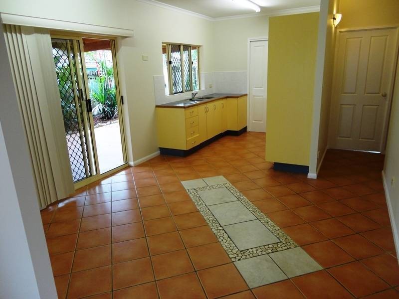 9 Caper St, Mount Sheridan QLD 4868