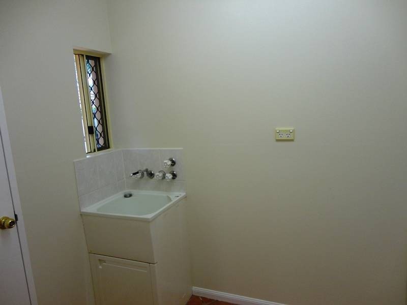 9 Caper St, Mount Sheridan QLD 4868