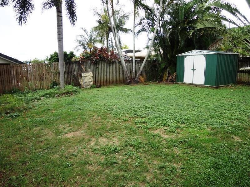 9 Caper St, Mount Sheridan QLD 4868