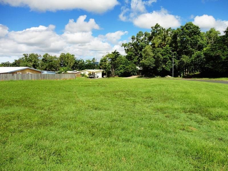 26 Cambrian Avenue, Smithfield QLD 4878