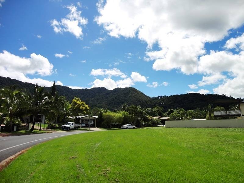 26 Cambrian Avenue, Smithfield QLD 4878