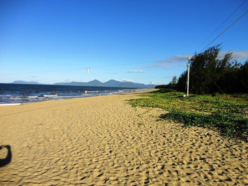 1/49  Sims Esplanade, Yorkeys Knob QLD 4878