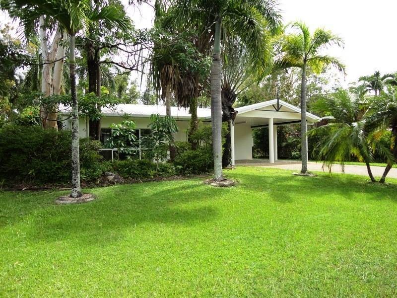 42 Lae Street, Trinity Beach QLD 4879