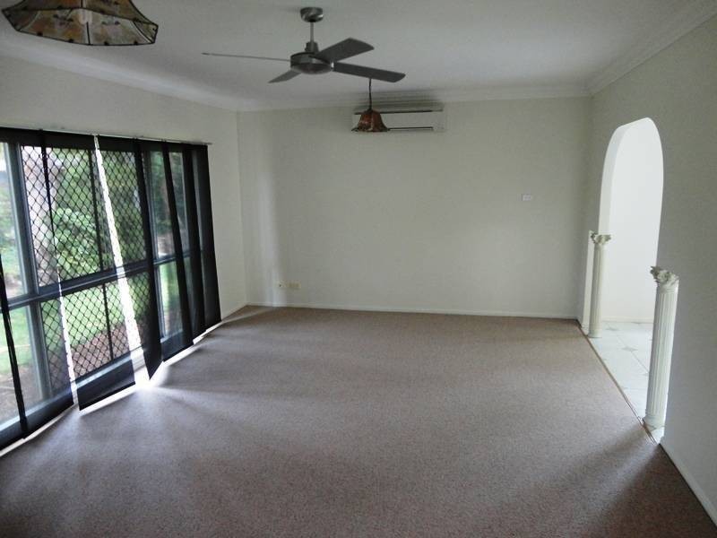 42 Lae Street, Trinity Beach QLD 4879