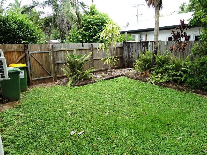 42 Lae Street, Trinity Beach QLD 4879