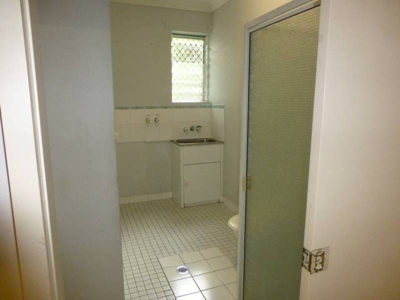 1/24 Macilwraith Street, Manoora QLD 4870