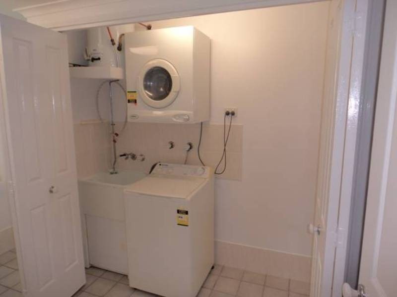 14/13  Givens Street, Westcourt QLD 4870