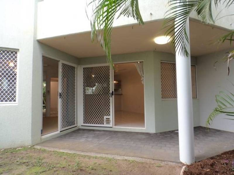 14/13  Givens Street, Westcourt QLD 4870