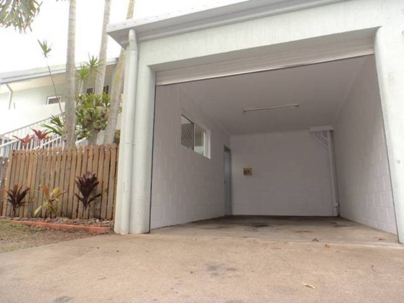 14/13  Givens Street, Westcourt QLD 4870