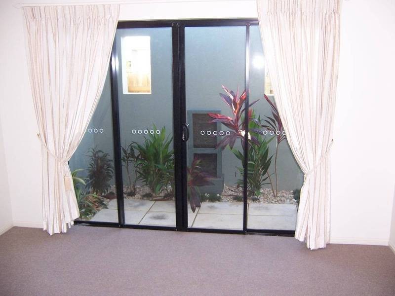 25 Selwyn Cct, Trinity Park QLD 4879