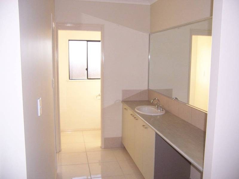 25 Selwyn Cct, Trinity Park QLD 4879