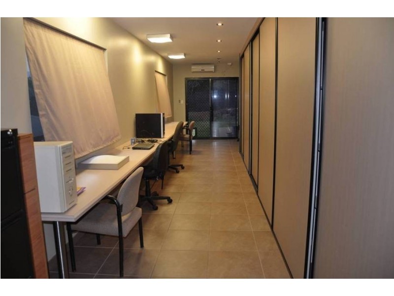 17 Barcoo Close, Bentley Park QLD 4869