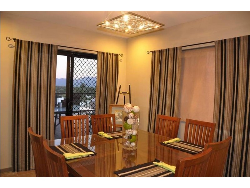 17 Barcoo Close, Bentley Park QLD 4869